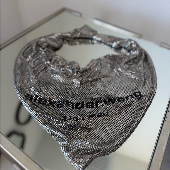 Like new Alexander Wang COWL CROP HALTER TOP IN METAL CHAINMAIL $795 - Picture 10 of 16